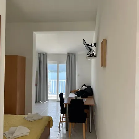 Dalmatino Apartman